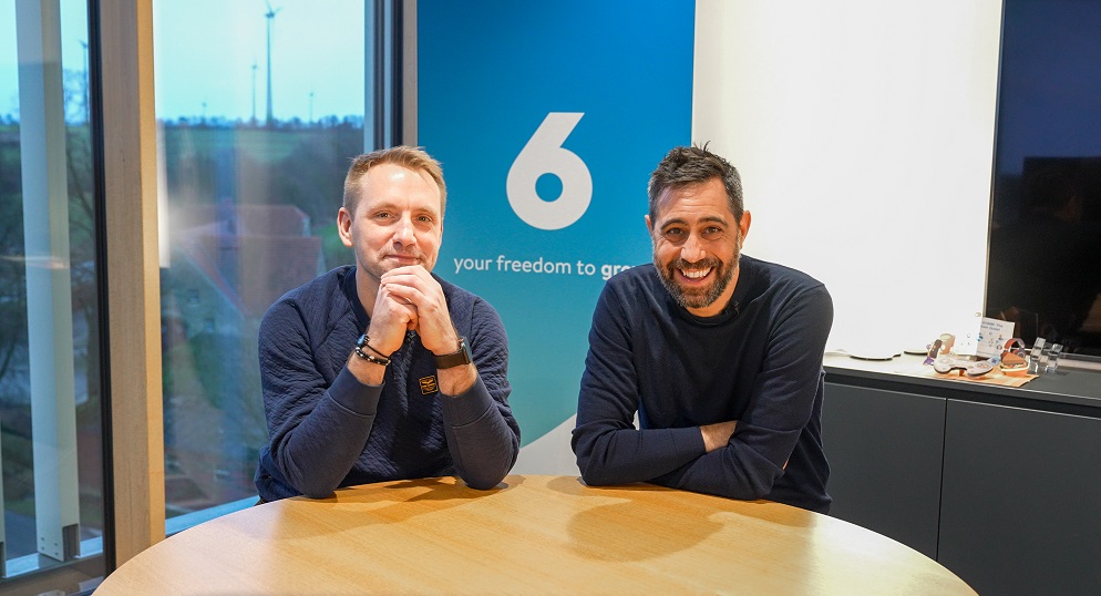 CEO Stefan Hamann van Shopware en CEO Jim Lofgren van Nosto